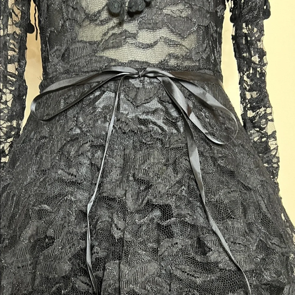 🖤Elegant Black Lace Off-Shoulder Dress - Picture 8 of 16